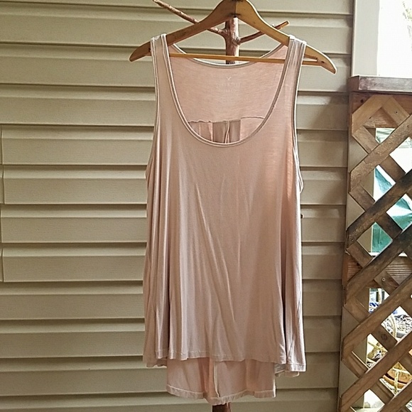 American Eagle Outfitters Tops - Soft / Sexy AEO Blush Tank